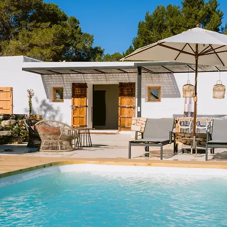 Es Pujolet Renovada 100 Porcien Un Refugio De Paz En El Corazon De Ibiza Piscina Ac Diseno Tranquilidad El Verdadero Ibiza * Sant Joan De Labritja