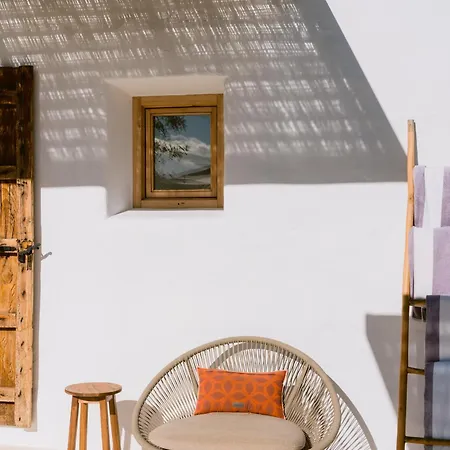 Es Pujolet Renovada 100 Porcien Un Refugio De Paz En El Corazon De Ibiza Piscina Ac Diseno Tranquilidad El Verdadero Ibiza Villa