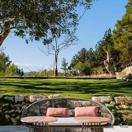 Es Pujolet Renovada 100 Porcien Un Refugio De Paz En El Corazon De Ibiza Piscina Ac Diseno Tranquilidad El Verdadero Ibiza Sant Joan De Labritja